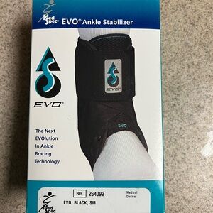 Med Spec EVO Ankle Stabilizer - Black